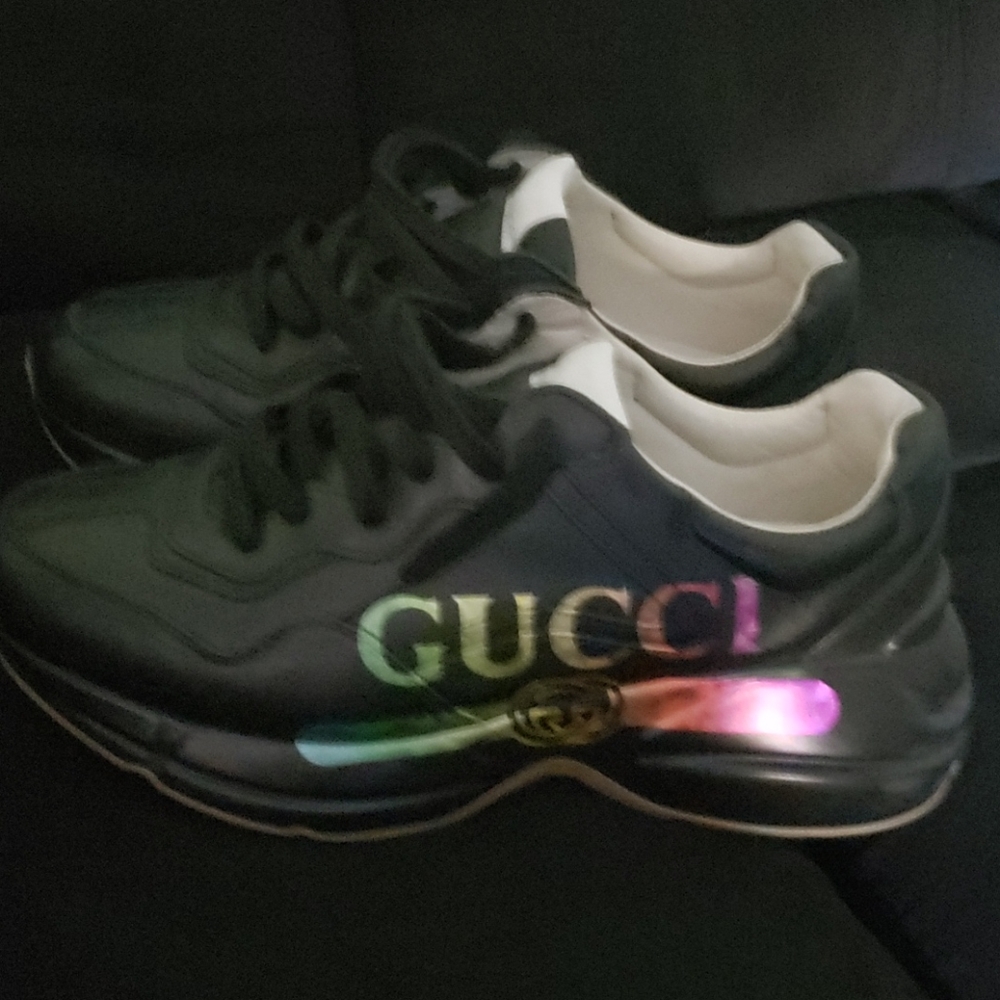 Gucci sneakers